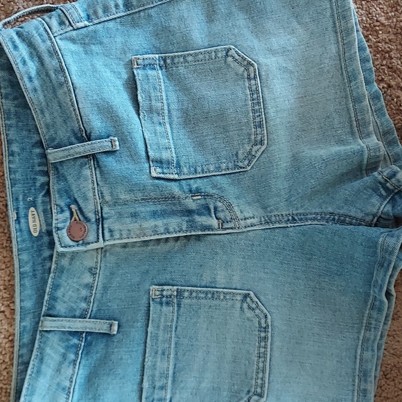 Shorts - Picture 2 of 2